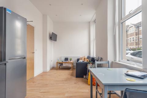 2 bedroom apartment to rent, Hutton Terrace, Newcastle Upon Tyne NE2
