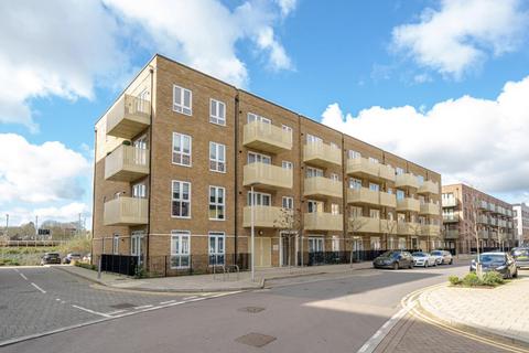 2 bedroom flat for sale, Corys Road, Rochester