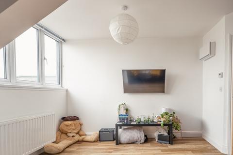 2 bedroom apartment to rent, 11 Osborne Terrace, Tyne and Wear NE2