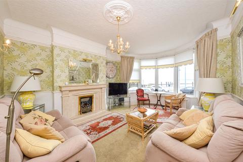 undefined, Rhos Promenade, Rhos on Sea, Colwyn Bay, Conwy, LL28