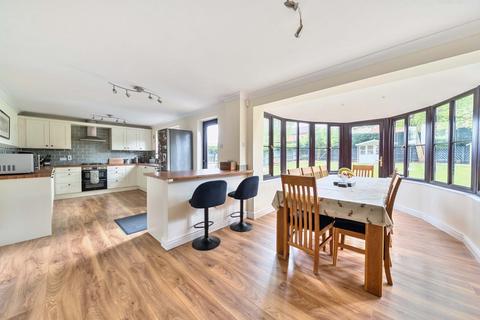 4 bedroom detached house for sale, Cottesmore Close, Grantham, Lincolnshire, NG31