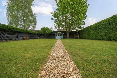 4 bedroom detached house for sale, Cottesmore Close, Grantham, Lincolnshire, NG31