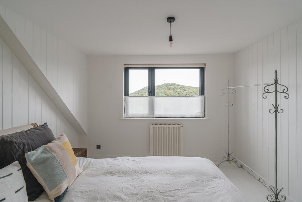 215680 - Sandybrae Sea Road High Res-21.jpg