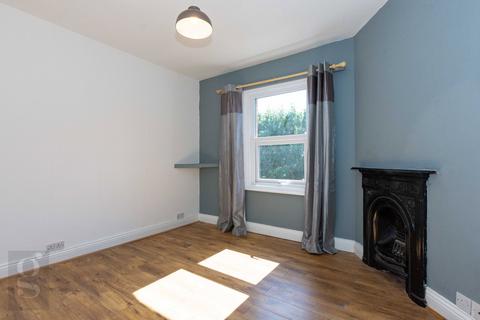 1 bedroom semi-detached bungalow to rent, Room in Shared House – Mill Street, Hereford