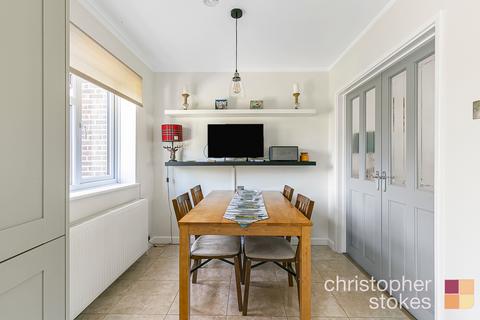 9 Gibbs Close, Cheshunt, Waltham Cross, EN8 9RX