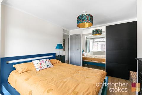 9 Gibbs Close, Cheshunt, Waltham Cross, EN8 9RX