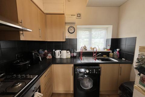 2 bedroom terraced house for sale, Brick Row, Bradford BD12