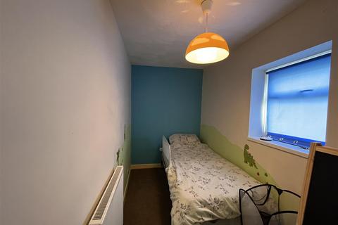 6 Brick Row, Wyke, Bradford, BD12 9PQ