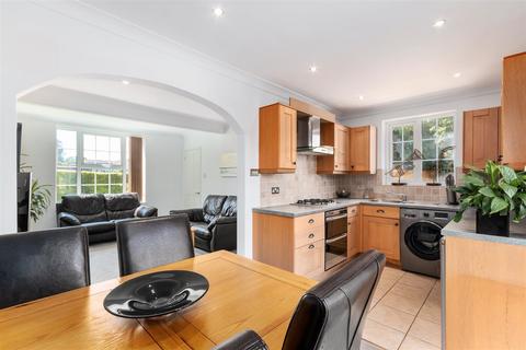 105 Bordesley Road, Morden, SM4 5LW