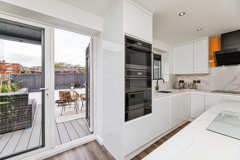 5 Burncross Drive, Chapeltown, Sheffield, S35 1DJ