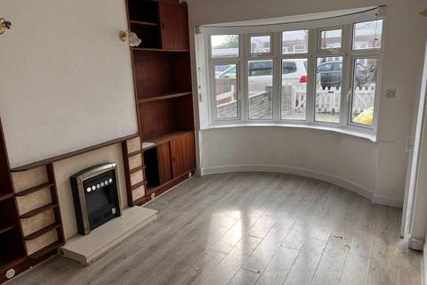 3 bedroom semi-detached house to rent, 3 Bed – Semi-Detached House – Swainson Road, Leicester, LE4 9DR. £1075 PCM.