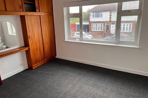 3 bedroom semi-detached house to rent, 3 Bed – Semi-Detached House – Swainson Road, Leicester, LE4 9DR. £1075 PCM.