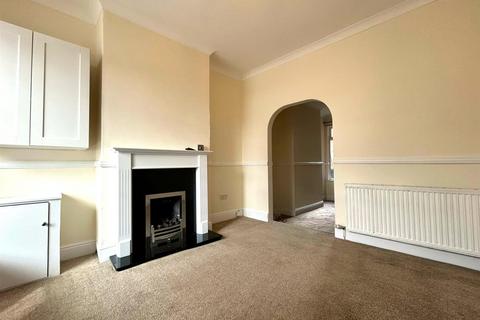 2 bedroom end of terrace house to rent, Charlotte Road, Birmingham B30