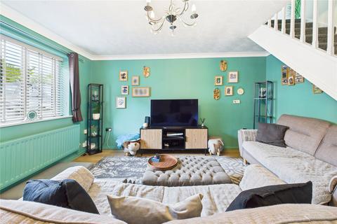 43 Boundary Close, Kingsdown, Swindon, SN2 7TG