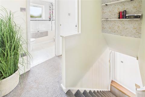 43 Boundary Close, Kingsdown, Swindon, SN2 7TG