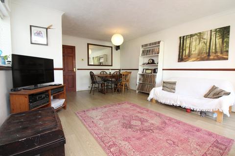 54 Bunyan Close, Pirton, Hitchin, SG5 3RE