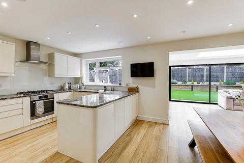 47 Farthing Drive, Letchworth Garden City, SG6 2TR
