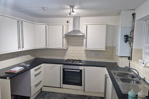 2 bedroom terraced house to rent, Wanderer Drive Barking IG11 0XJ