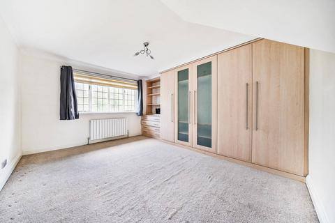 9a Smitham Bottom Lane, Purley, CR8 3DE