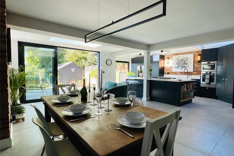 4 bedroom detached house for sale, Stanpit, Christchurch BH23
