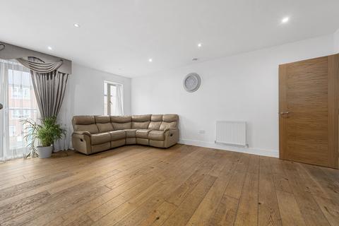 3 bedroom apartment for sale, Wellington Street East, Salford, M7