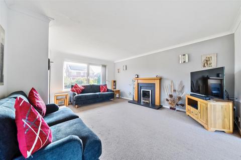 17 Burley Road, Bognor Regis, PO22 7NF