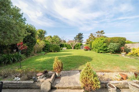 17 Burley Road, Bognor Regis, PO22 7NF