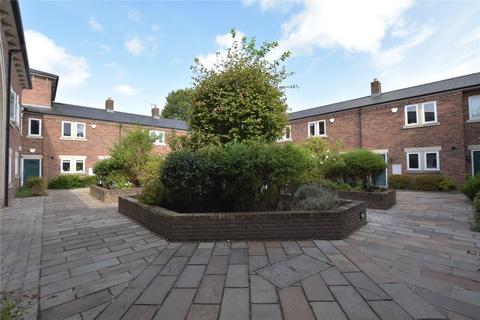 23 Chancel Square, Meanwood, Leeds, LS6 4FG