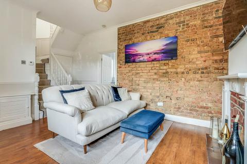 81 Shoebury Road, Southend-on-sea, SS1 3RP