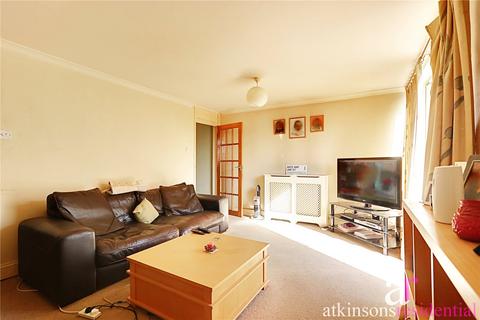 3 bedroom end of terrace house for sale, Holtwhites Hill, Enfield, Middlesex, EN2