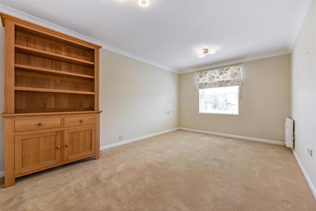 Sitting/Dining Room