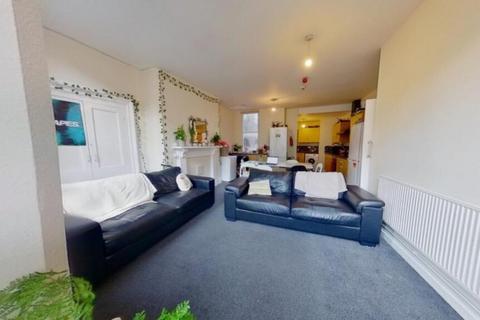 7 bedroom ground floor flat to rent, Victoria Street, Nottingham NG1