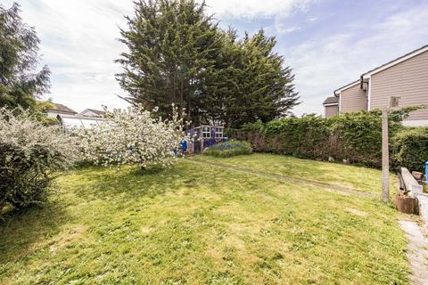 3 bedroom semi-detached house for sale, Lime Crescent, Sunbury-On-Thames TW16