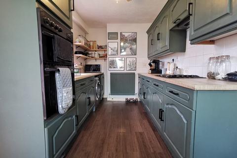 7 Globe Close, Denton, Harleston, IP20 0BD