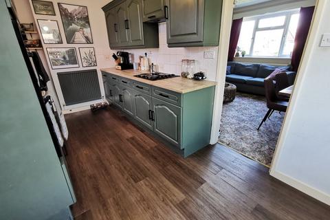7 Globe Close, Denton, Harleston, IP20 0BD