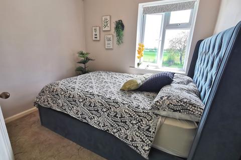 7 Globe Close, Denton, Harleston, IP20 0BD