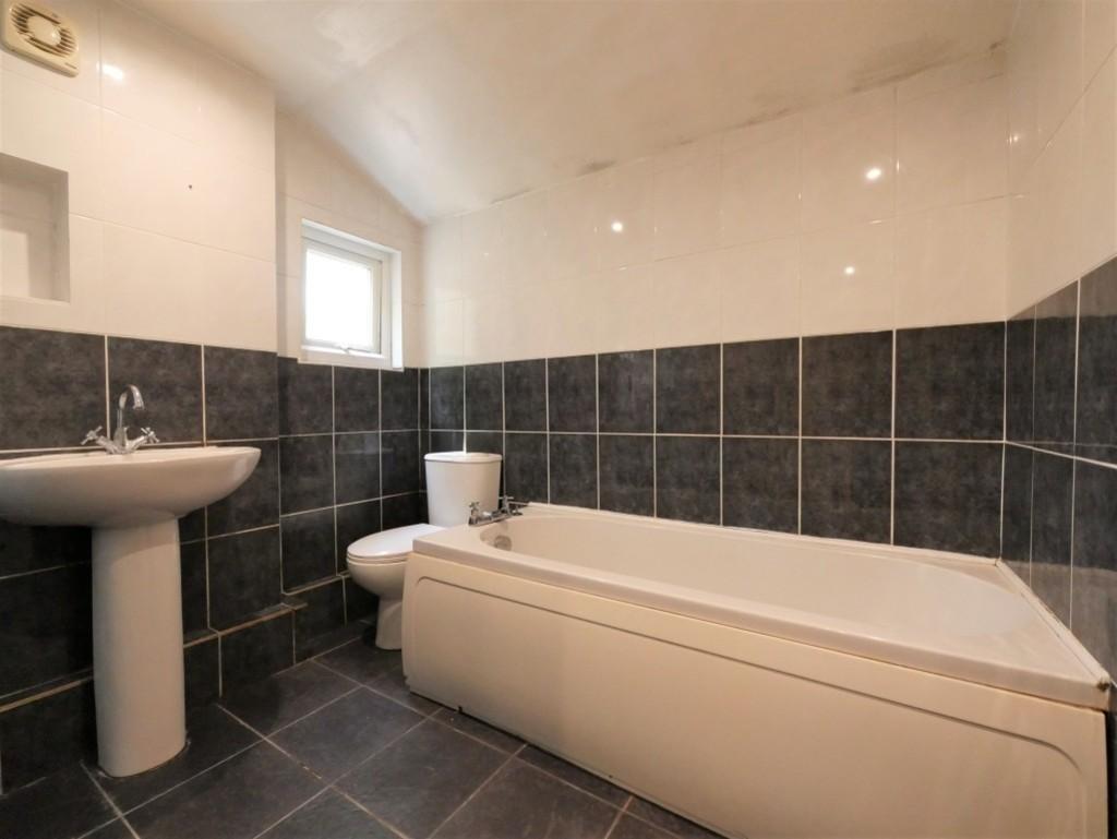 Bathroom1