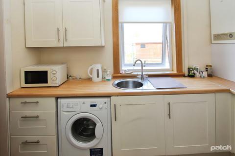 108 Arklet Road, Glasgow, G51 3XS