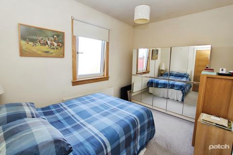 108 Arklet Road, Glasgow, G51 3XS