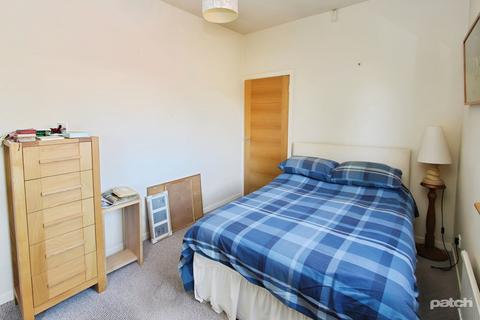 108 Arklet Road, Glasgow, G51 3XS
