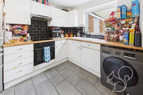 5 Grays Close, West Mersea, Colchester, CO5 8QU