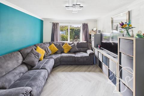 5 Grays Close, West Mersea, Colchester, CO5 8QU