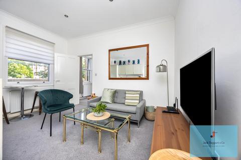 1 bedroom flat to rent, Palmeira Square, Hove, BN3