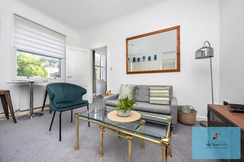 1 bedroom flat to rent, Palmeira Square, Hove, BN3
