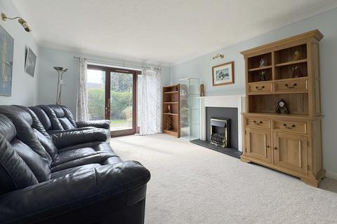 1 bedroom apartment for sale, Pyrford Gardens, Lymington SO41