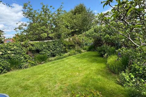 4 bedroom detached house for sale, Harlow Oval, Harrogate