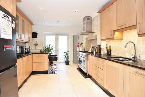 5 bedroom semi-detached house for sale, Hookstone Drive, Harrogate