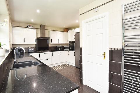4 bedroom detached house for sale, Wayside Crescent, Harrogate