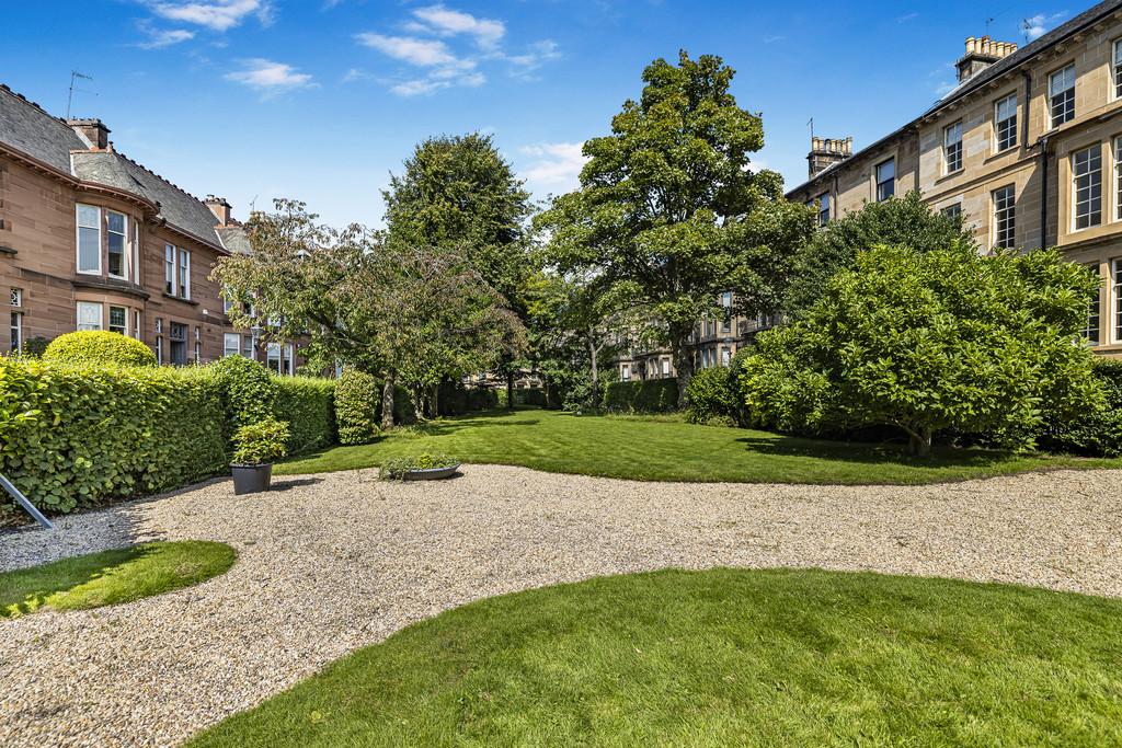 134-print-Kingsborough Gardens New Externals 9