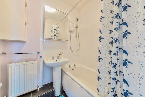 30a Buckhurst Avenue, Carshalton, SM5 1PF